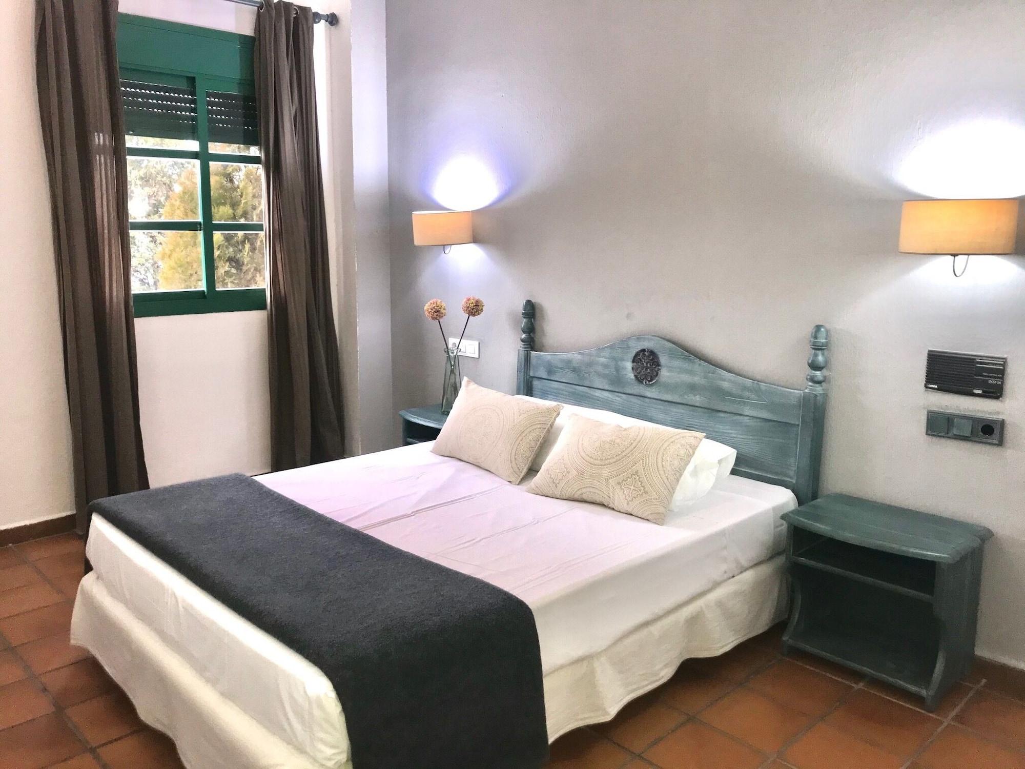 Hotel Almagro Buitenkant foto