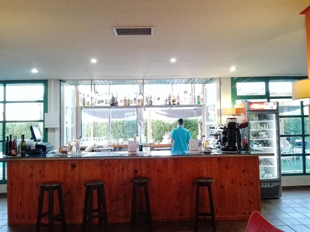 Hotel Almagro Buitenkant foto