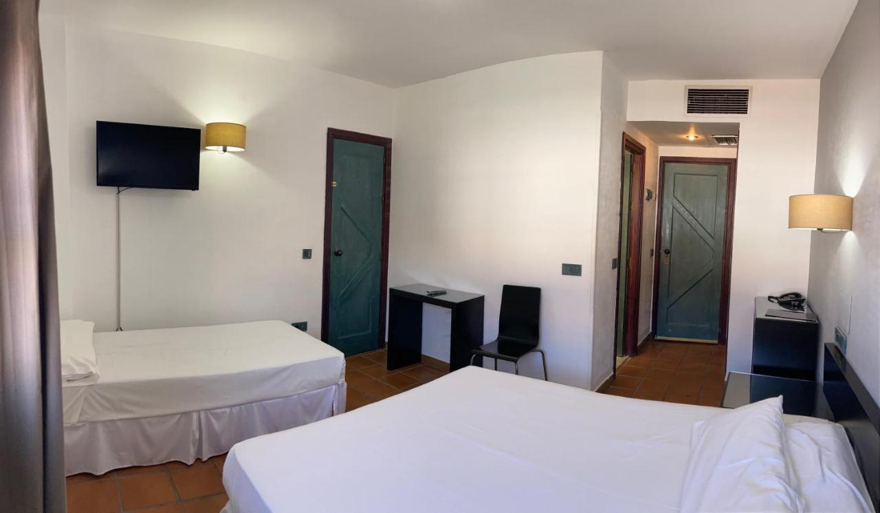 Hotel Almagro Buitenkant foto