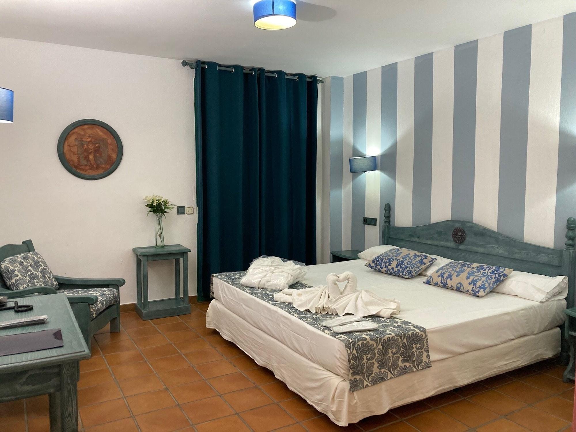 Hotel Almagro Buitenkant foto