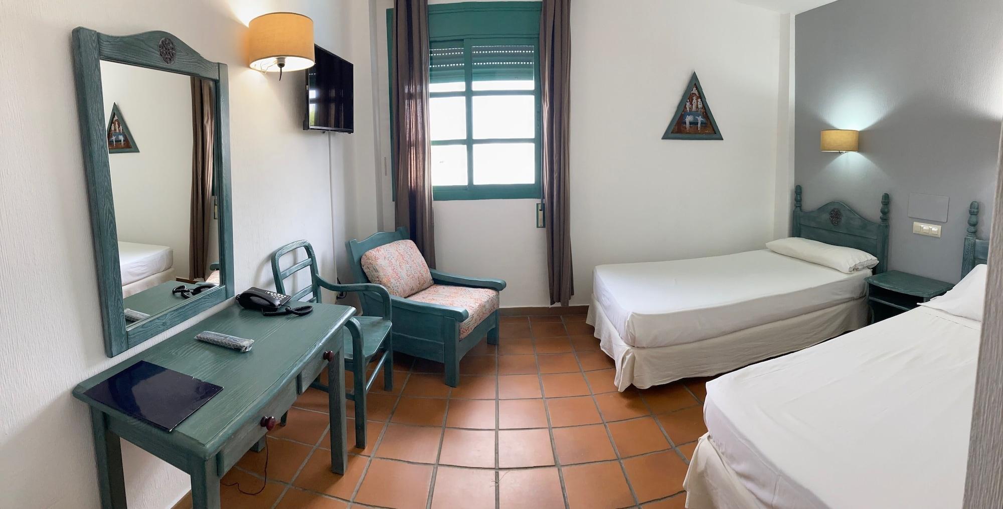 Hotel Almagro Buitenkant foto