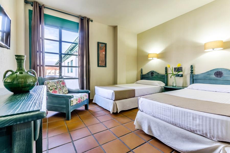 Hotel Almagro Buitenkant foto
