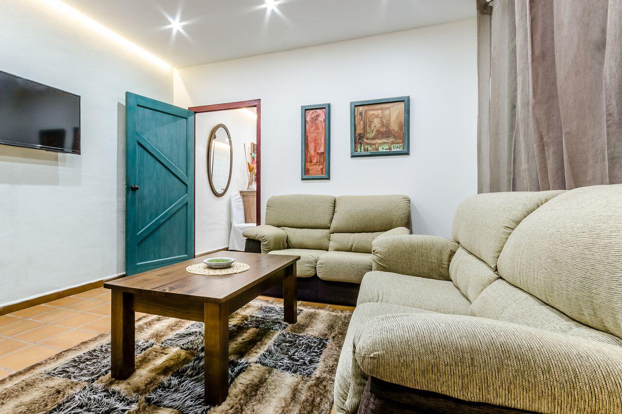 Hotel Almagro Buitenkant foto