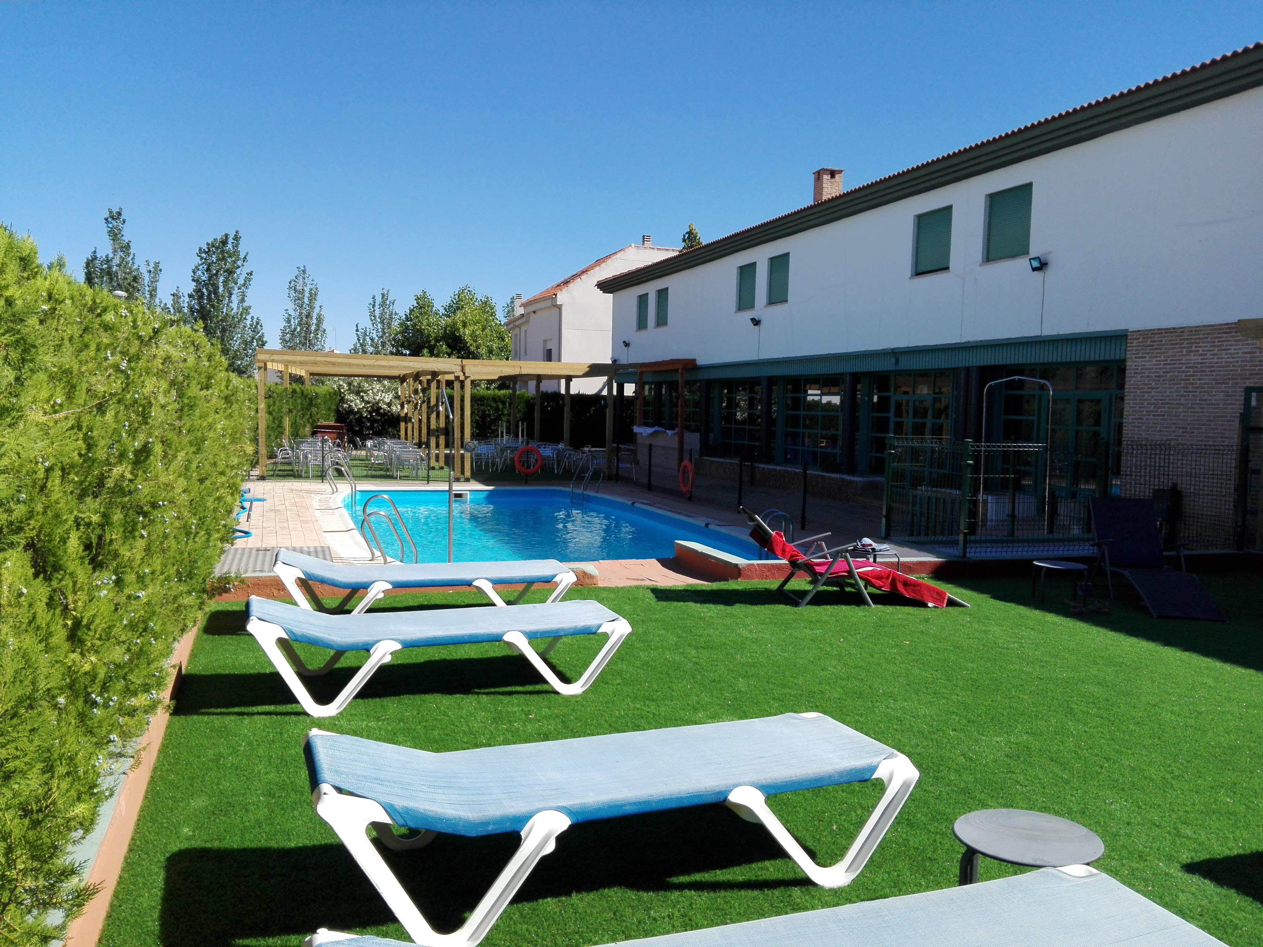 Hotel Almagro Buitenkant foto